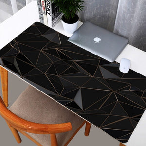 Geometric design customizable mouse mat